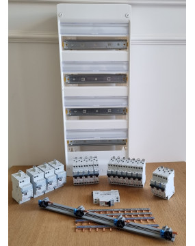 Tableau électrique 4 Rangées 13 modules 1 ID 63a type A + 3 ID 63a type AC + 16 disjoncteurs Composants Legrand à équiper